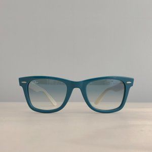 Ray-Ban Original Wayfarer Sunglasses Special Edition